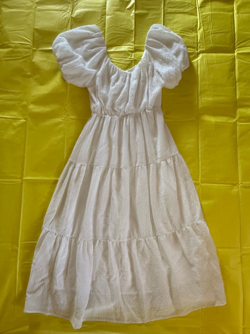 Astr White Puff-Sleeve Tiered Maxi Dress
